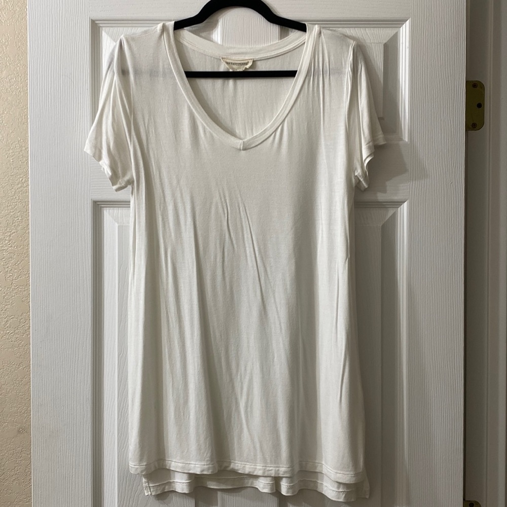 VICI Dolls white short sleeve tee tunic size M